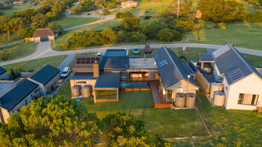 4 Bedroom Property for Sale in Kragga Kamma Eastern Cape
